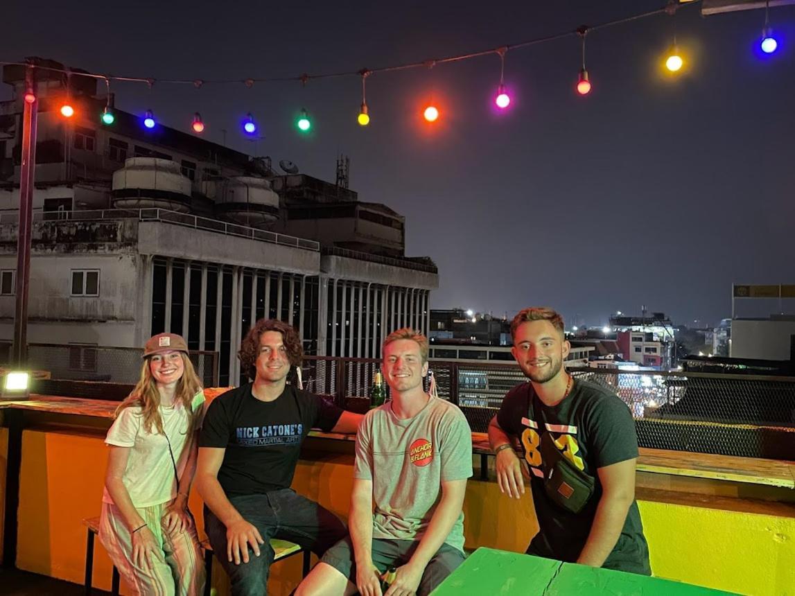 Liberta Hostel Bangkok Exterior foto